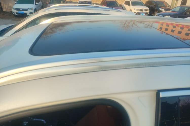 Used Haval H6 2017 Blue Label 1.5T Automatic Two-Wheel Drive ZhiShang Model
