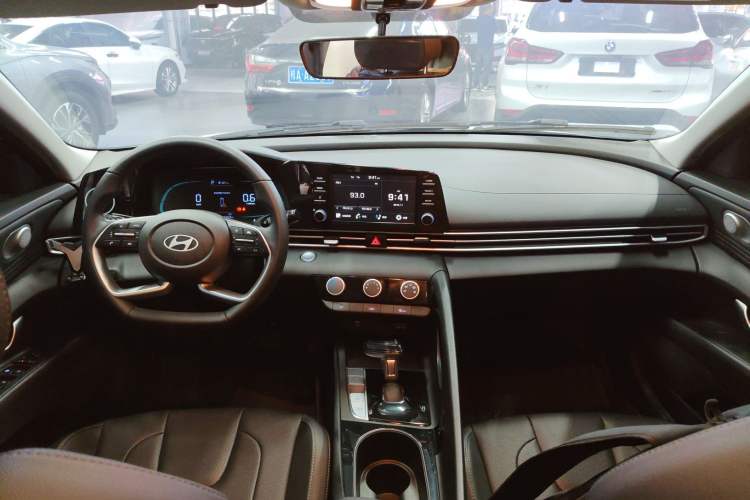 Used Hyundai Elantra 2023 1.5L CVT GLX Elite Edition