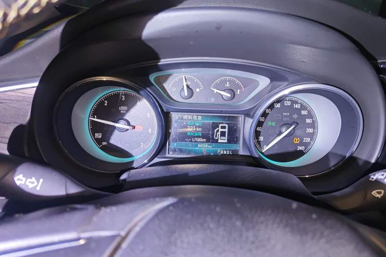 Used Buick Envision 2016 20T Two-Wheel-Drive Elite Model
