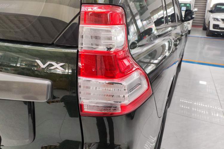 Used Toyota Prado 2016 2.7L Automatic Standard Edition
