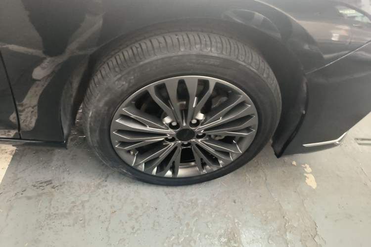 Used Dongfeng Aeolus Yixuan MAX 2021 1.5T Super-Powered Dad Edition
