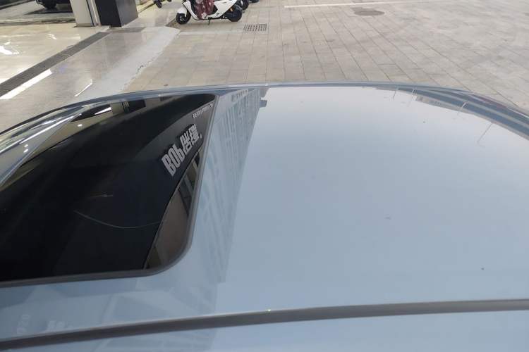 Used Toyota Corolla 2021 Dual-Motor 1.8L E-CVT Elite Edition
