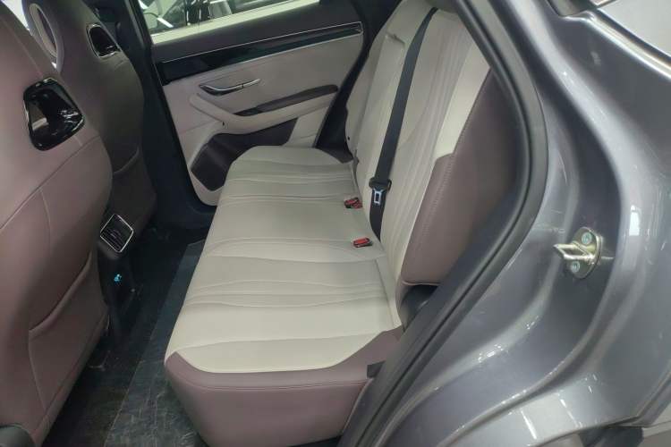 Used BYD Song PLUS New Energy 2025 DM-i Smart Drive 112KM Prestige Model
