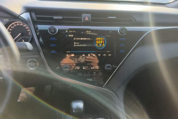 Used Toyota Camry 2019 Revised Version 2.0G Luxury Edition
