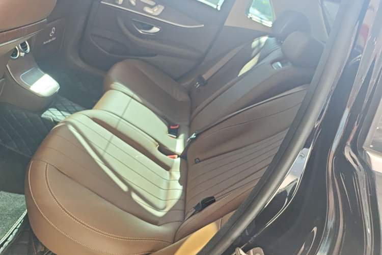 Used Mercedes-Benz E-Class 2022 E 300 L Luxury Model
