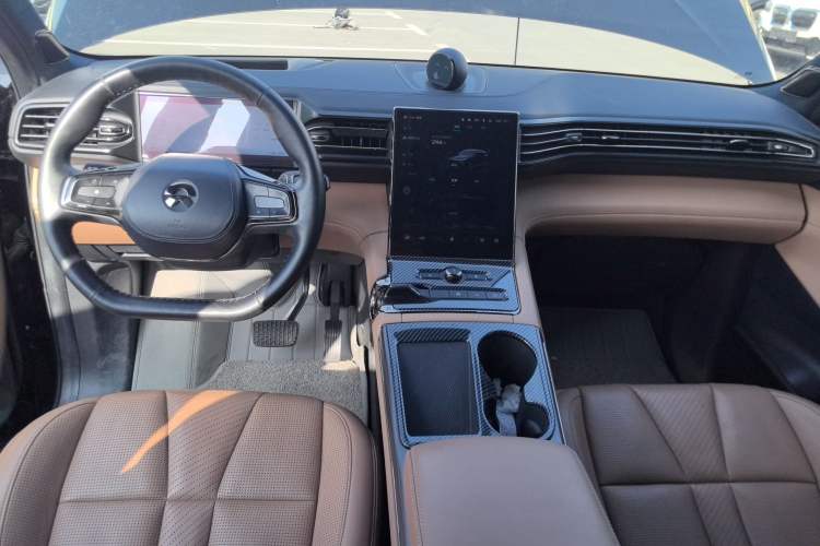 Used Nio ES8 2020 580 km Range Signature Edition Six-Seater Version
