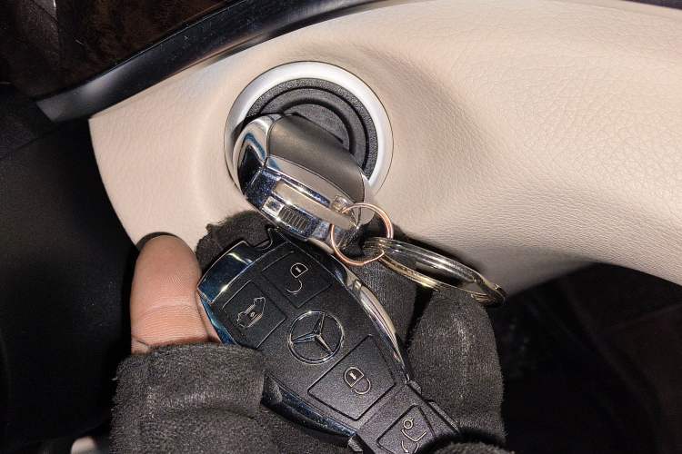 Used Mercedes-Benz V-Class 2016 V 260 Prestige Edition
