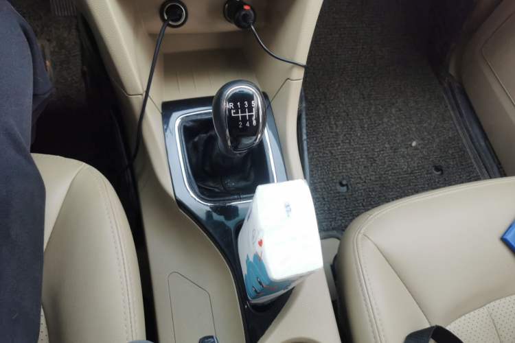 Used Baojun 730 2016 1.5T Manual Luxury Edition 7 Seats
