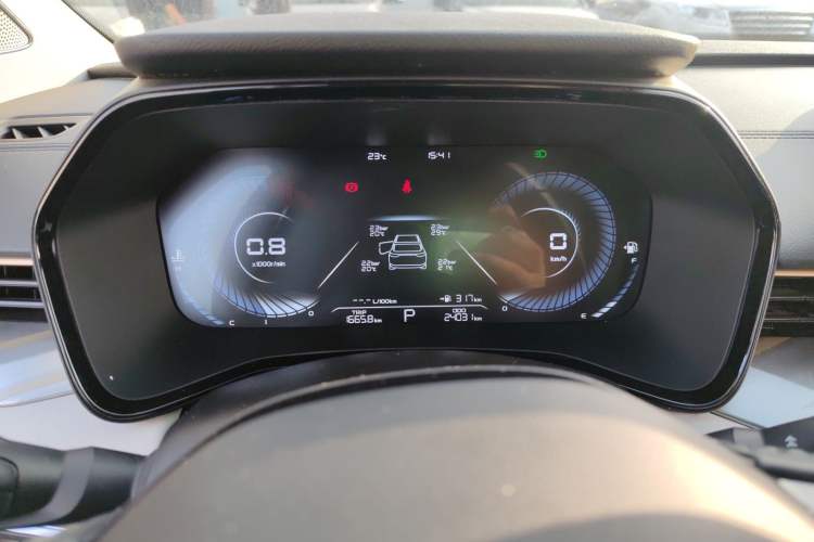 Used Geely Auto Emgrand L 2022 1.4T CVT Flagship Edition
