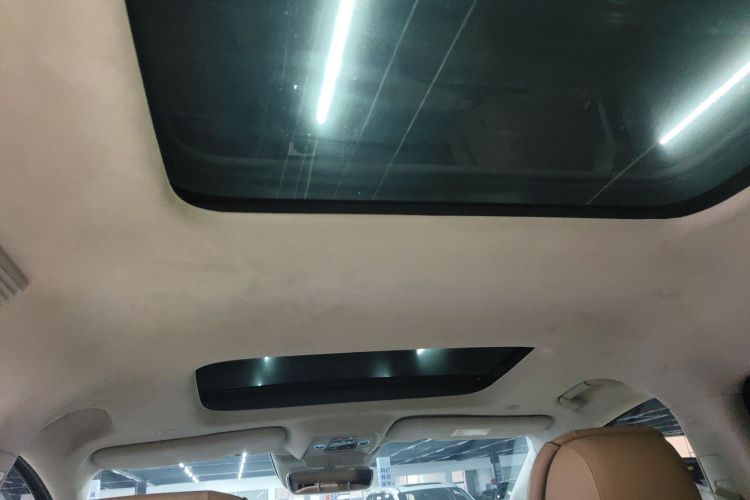 Used Denza D9 2022 DM-i 970 Four-Wheel Drive Flagship Model
