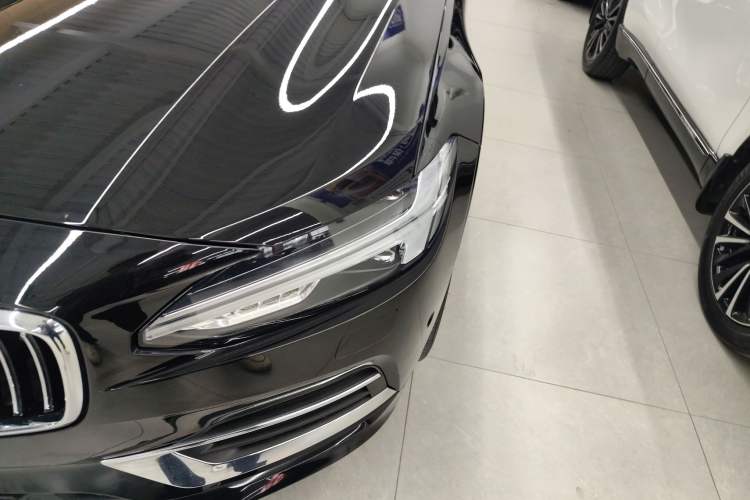 Used Volvo S90 New Energy 2020 Facelift T8 E-Drive Hybrid Luxury Edition
