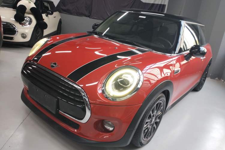 Used  MINI 2018 1.5T COOPER Classic Edition
