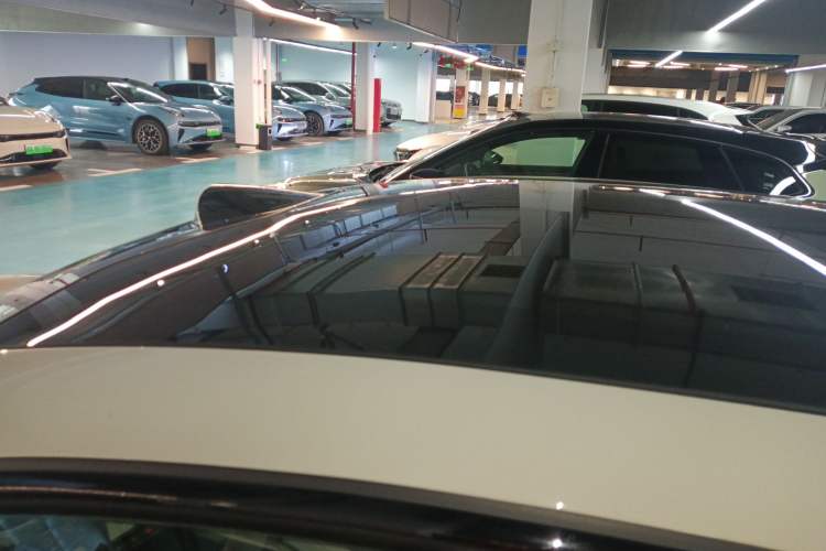 Used Zeekr 001 2025 YOU Edition 100 kWh All-Wheel Drive