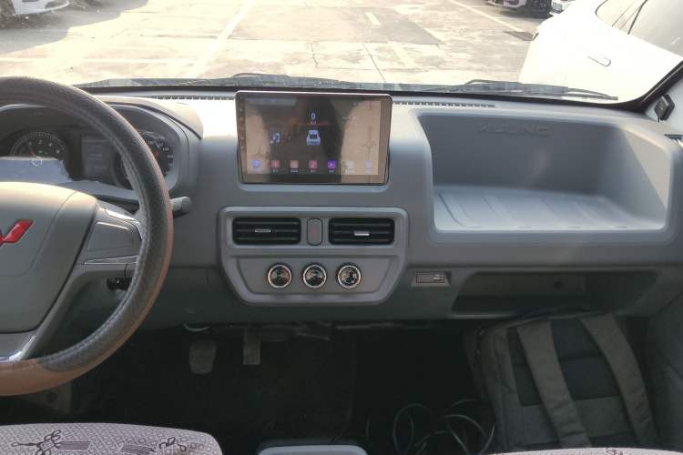 Used Wuling Yangguang 