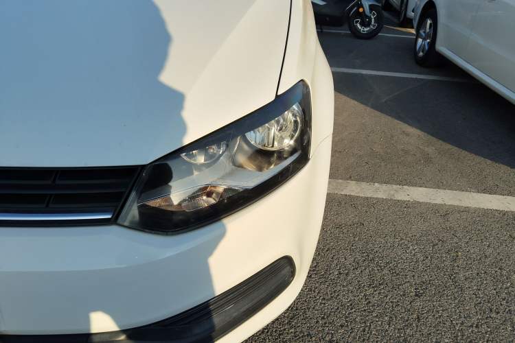 Used Volkswagen Polo 2018 1.5L Automatic Advanced Driving Model
