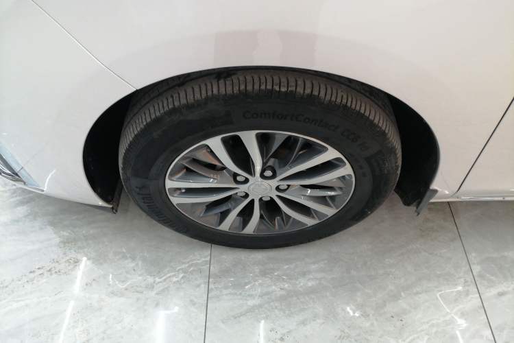 Used Buick GL8 2023 ES Lu Zun Comfort Model