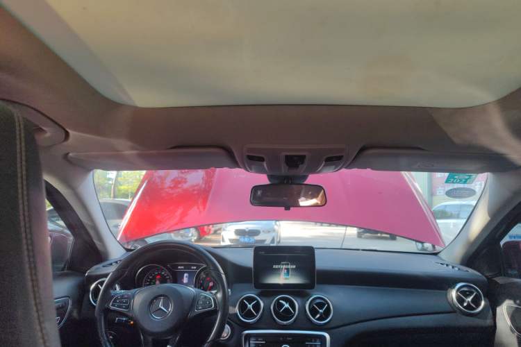 Used Mercedes-Benz GLA 2017 GLA 200 Fashion Model