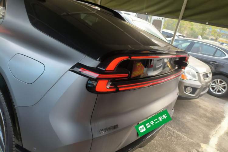 Used  E07 2025 All-Electric 4x4 90kWh Ultra High-Performance Edition
