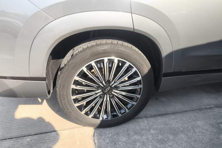 Used Chery Tiggo 9 C-DM 2025 1.5T 106KM Ultra-Comfort Edition 5 Seats Lithium-NMC