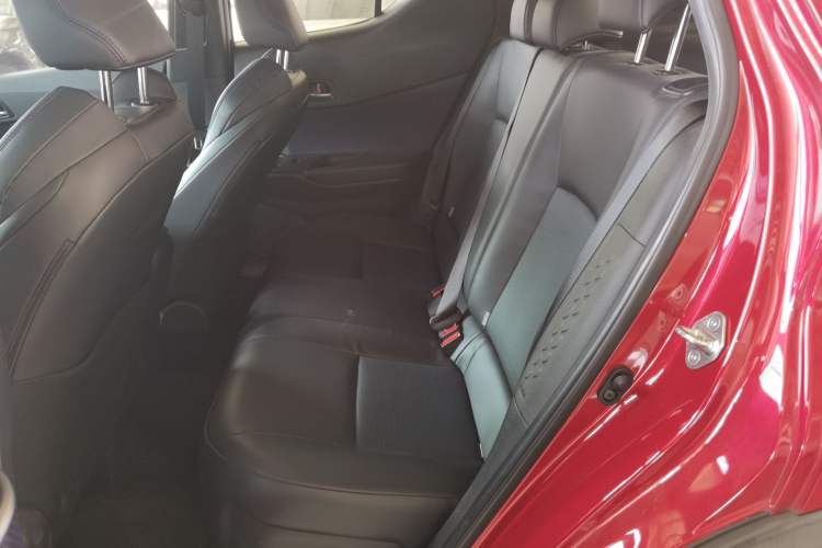 Used Toyota C-HR 2020 2.0L Leading Edition
