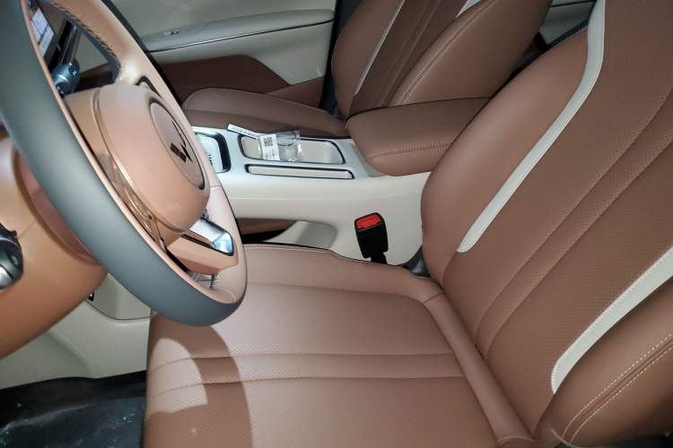 Used Wuling Bingo S 2025 Model 325km Deluxe Edition
