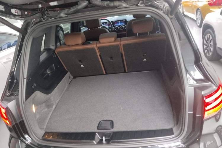 Used Mercedes-Benz GLB 2024 GLB 200 Dynamic Edition
