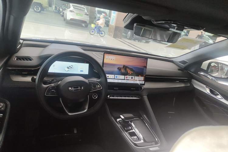 Used Geely Auto Preface 
