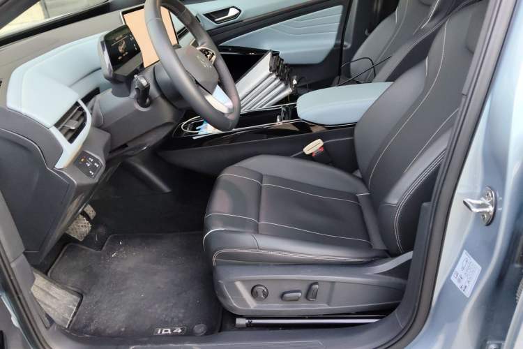 Used Volkswagen ID.4 X 2025 Smart Version Pure & Intelligent Enjoyment Edition
