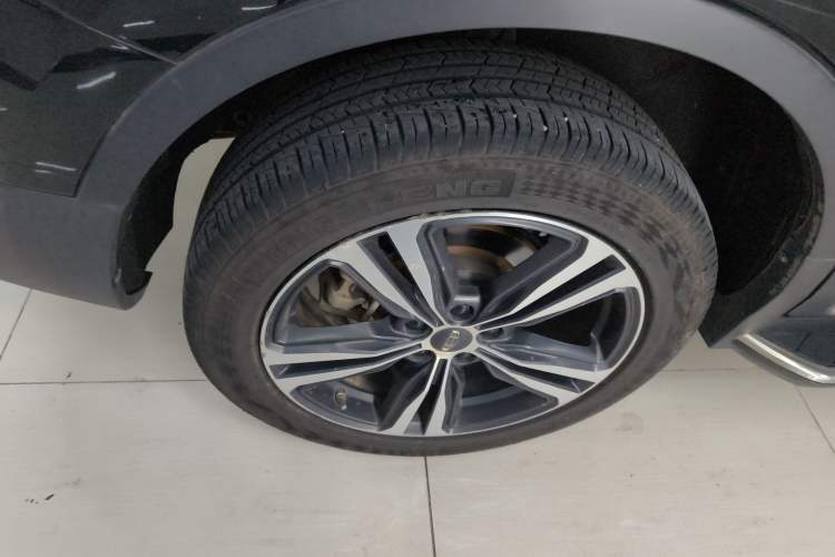 Used Geely Auto Emgrand X7 Sport 2022 1.8TD DCT Zhiya Trim