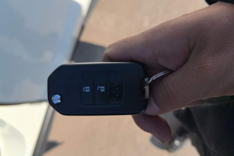 Used Honda Vezel 2020 1.5L CVT Pioneer Edition
