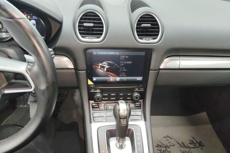 Used Porsche 718 2018 Cayman 2.0T
