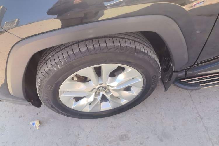 Used Toyota Wildlander 2020 2.0L CVT Two-Wheel Drive Leading Edition
