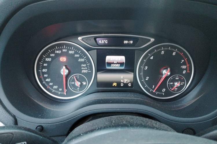 Used Mercedes-Benz B-Class 2015 B 200 Fashion Model