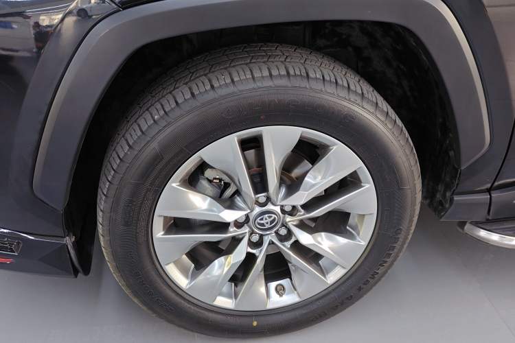 Used Toyota Wildlander 2021 2.0L CVT Two-Wheel Drive Luxury Edition