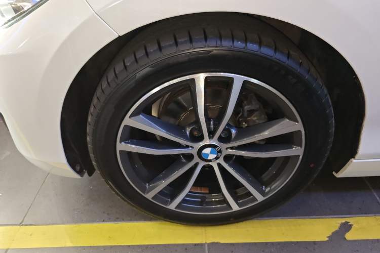 Used BMW 2 Series 2018 220i Sport Design Package
