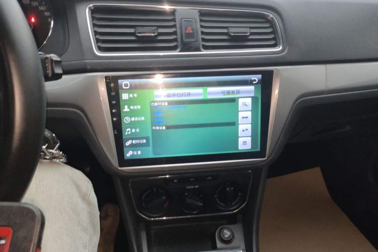 Used Volkswagen Lavida 2015 1.6L Manual Comfort Edition