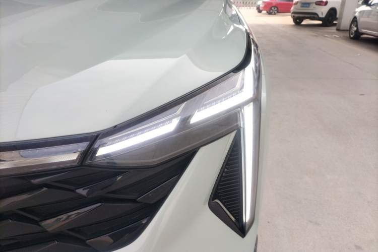 Used Geely Auto Emgrand X7 Sport 2023 Boyue COOL 1.5TD ZhiZun Edition
