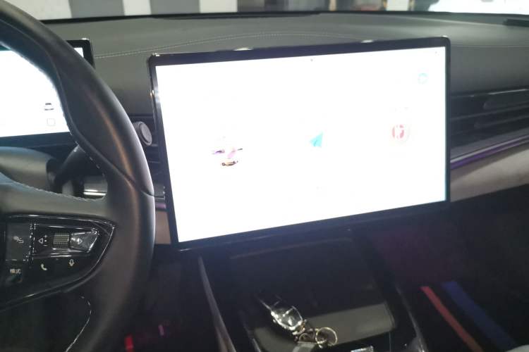 Used BYD Seal 2022 550 km Standard Range Rear-Wheel Drive Prestige Version
