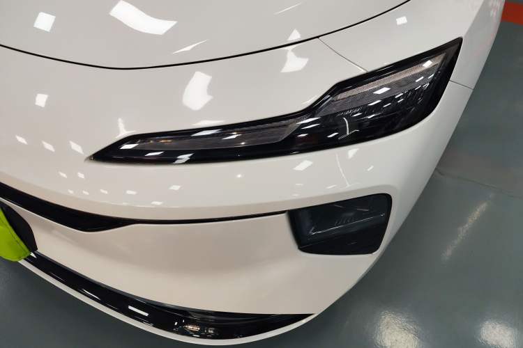 Used Roewe D6 2025 450km Deluxe Edition