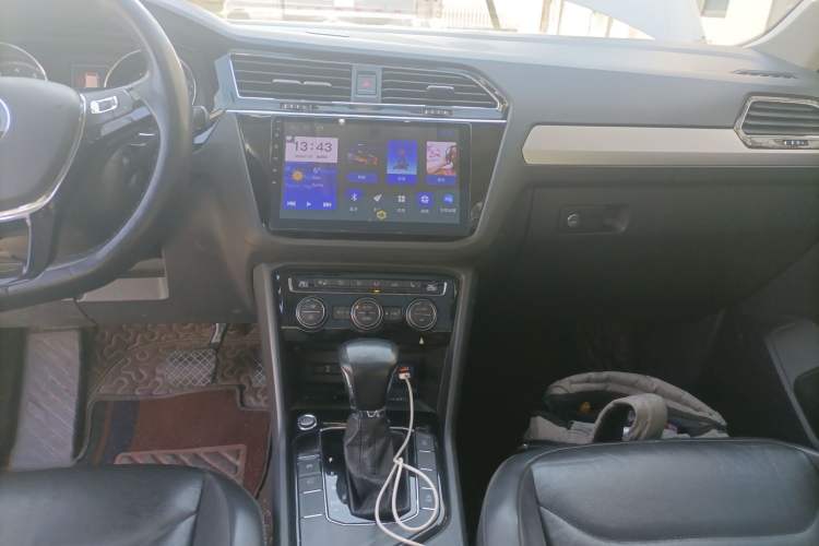 Used Volkswagen Tiguan L 2018 330TSI Automatic Two-Wheel Drive Luxury Edition
