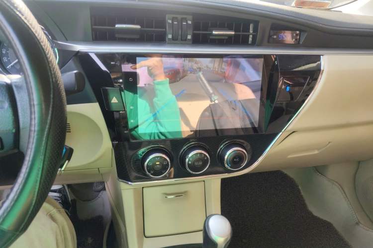 Used Toyota Corolla 2017 1.2T CVT GL-i Leather Edition
