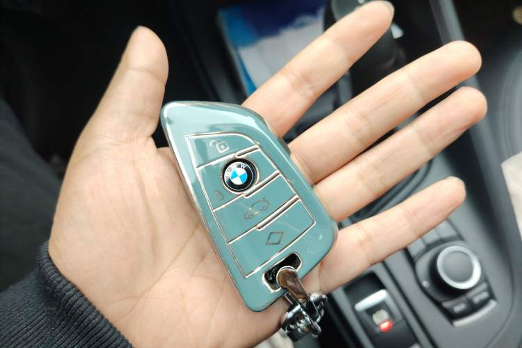 Used BMW X1 2016 sDrive18Li Premium Edition
