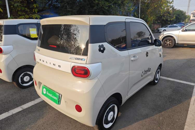 Used Wuling Hongguang MINIEV 2024 3rd Generation 215km Advanced Version