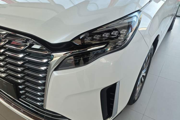 Used Buick GL8 2023 ES Lu Zun Comfort Model
