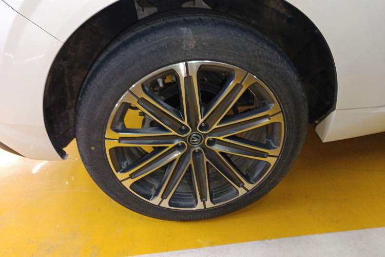 Used Changan UNI-K 2021 2.0T Prestige Edition
