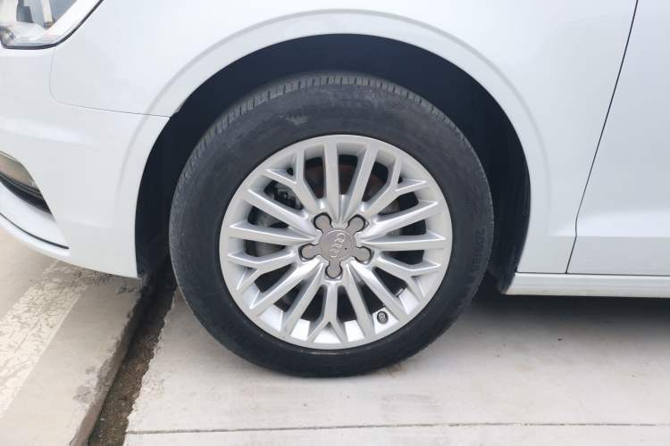 Used Audi A3 2016 Limousine 35 TFSI Ambition Edition
