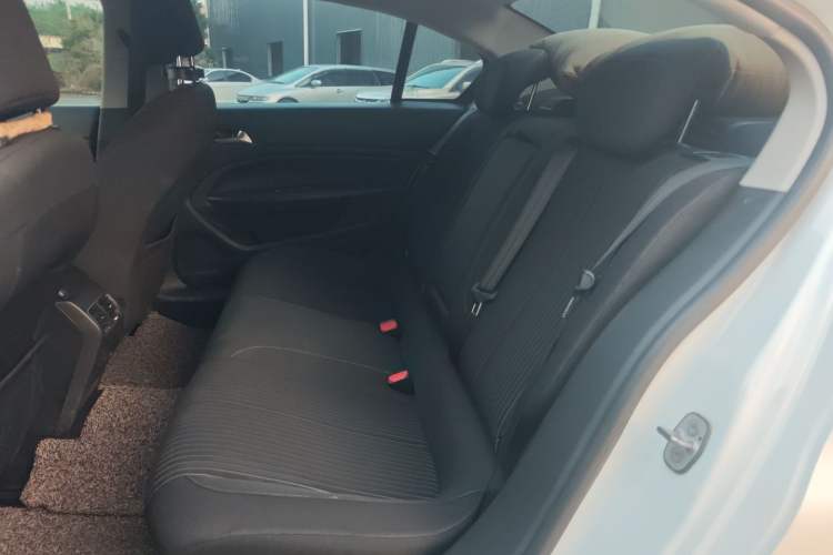 Used Peugeot 408 2015 1.2T Automatic Luxury Edition