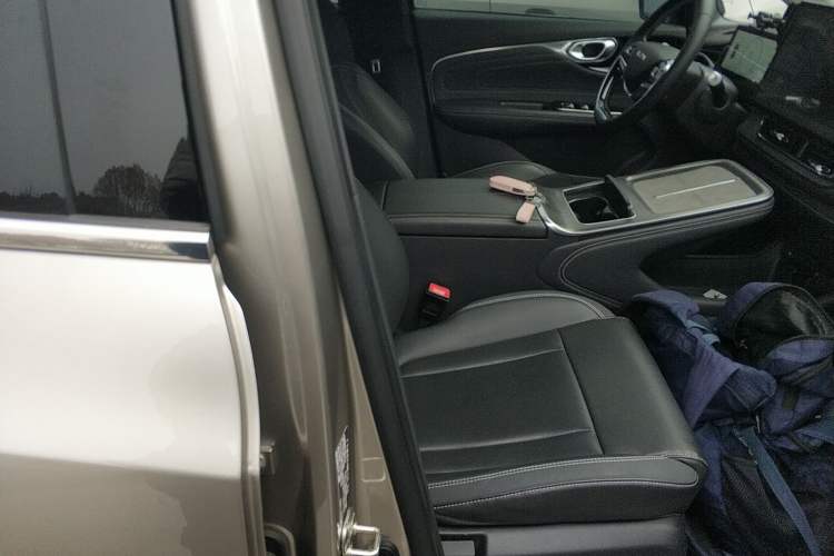 Used AION V 2024 Plus 70 Smart Edition Ternary Lithium