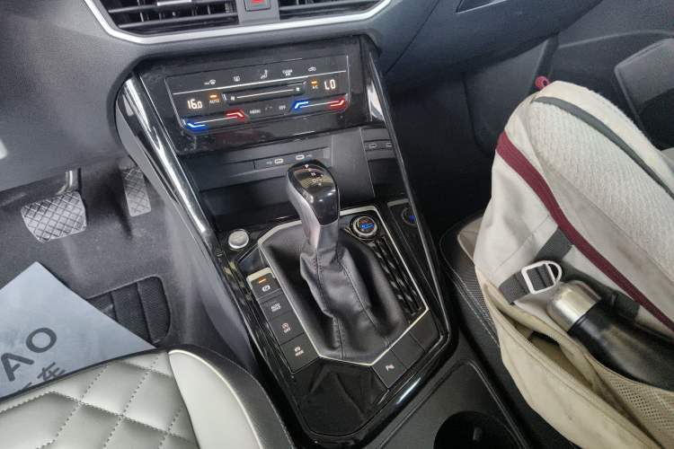 Used Volkswagen Tayron 2023 280TSI Two-Wheel-Drive Luxury Plus Advanced Version
