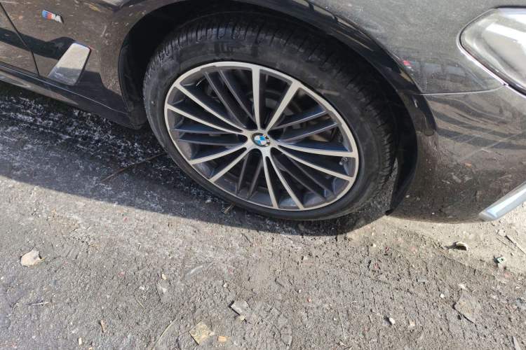 Used BMW 5 Series 2023 530Li Leading Model M Sport Package